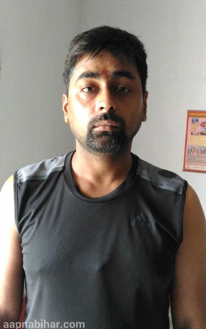 Exclusive pic: गिरफ्तारी के समय का मुकेश पाकठ का फोटो